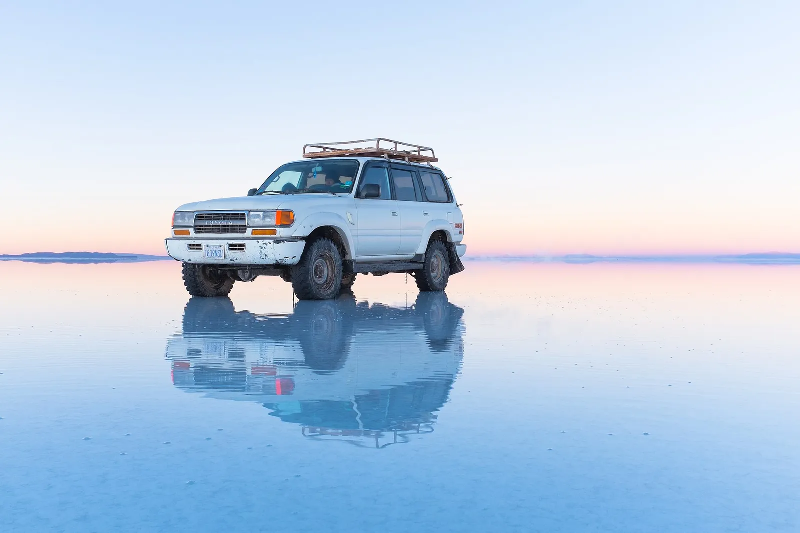 El salar se convierte en espejo